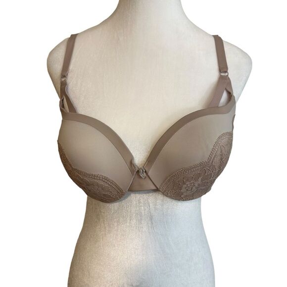 Maidenform Dreamwire Push Up Underwire Bra Beige Size 38C - Picture 2 of 11